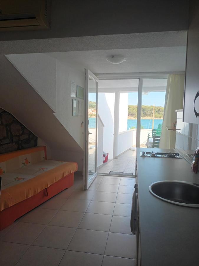 Volat Apartments Betina  Ngoại thất bức ảnh