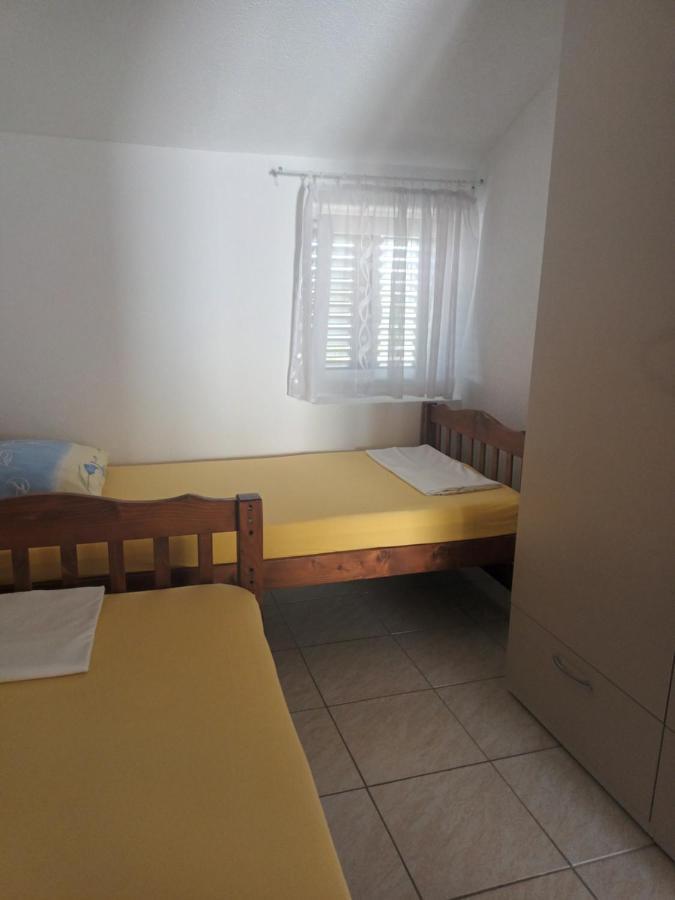 Volat Apartments Betina  Ngoại thất bức ảnh